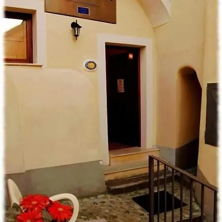 Della Gioventu San Giacomo Hostal *